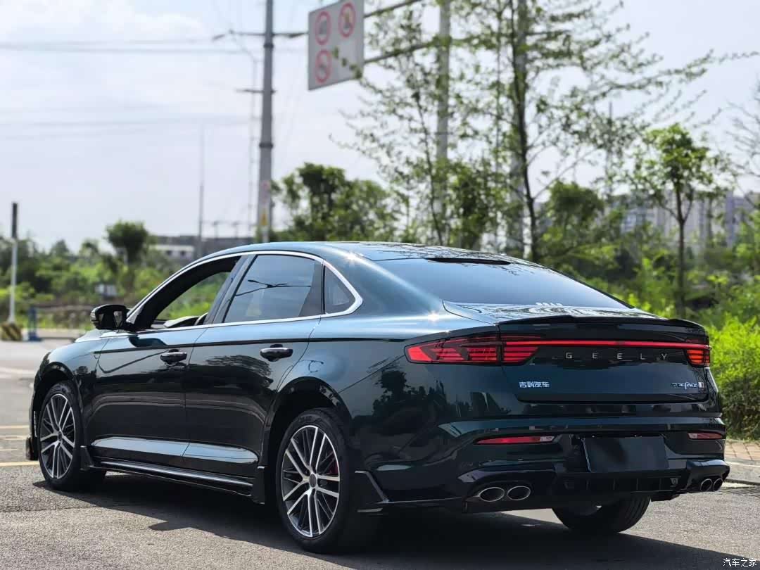 Geely Preface, 2022 4
