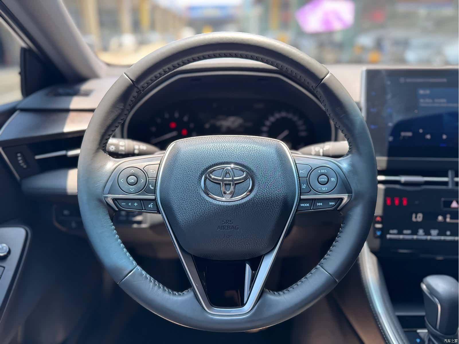 Toyota Avalon, 2023 11