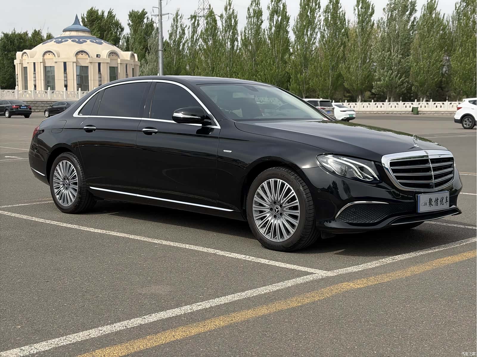 Mercedes-Benz E-Class, 2020 3