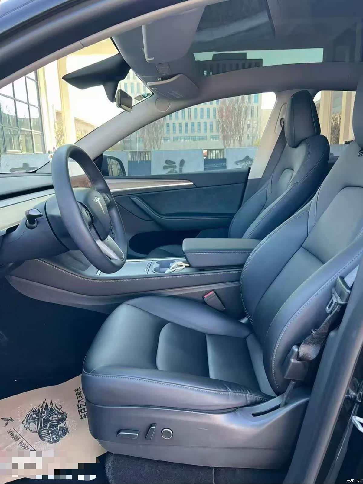 Tesla Model Y, 2023 8