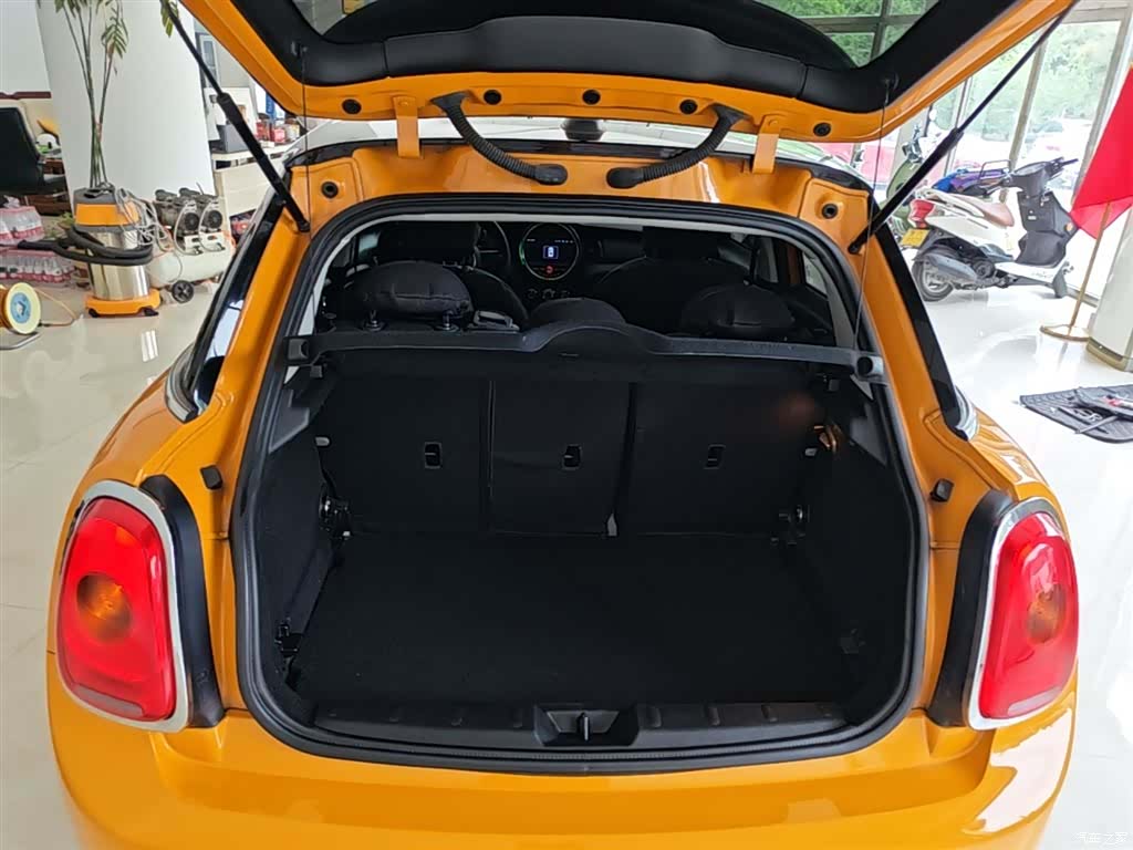 Mini ONE, 2017 19