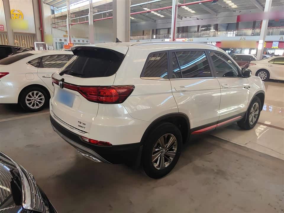Changan CS75