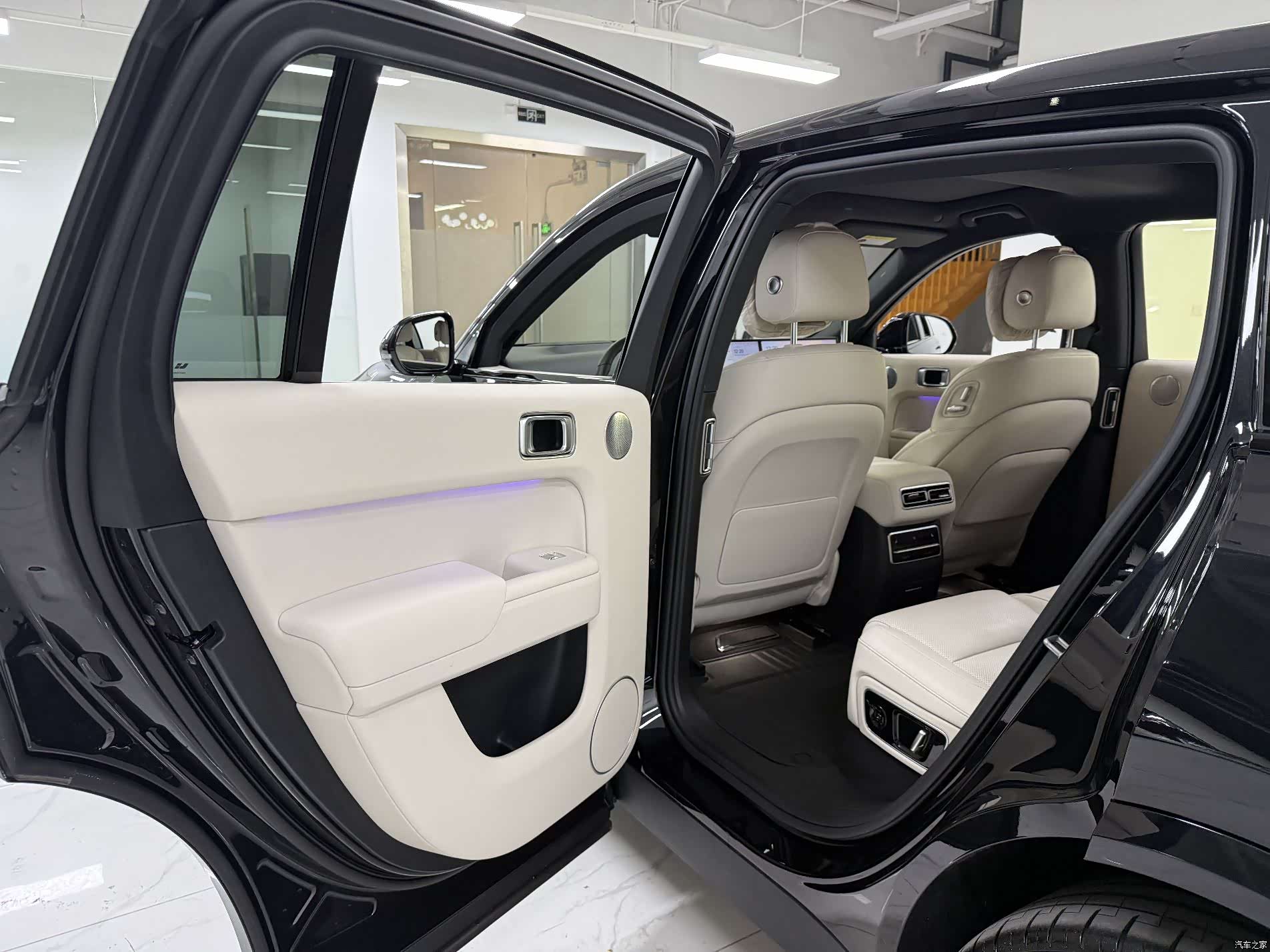 Li Auto L7, 2023 13