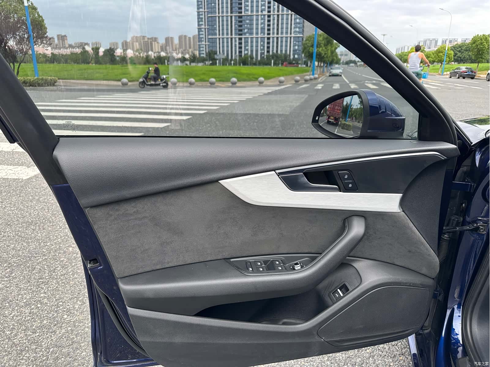 Audi A4, 2019 11