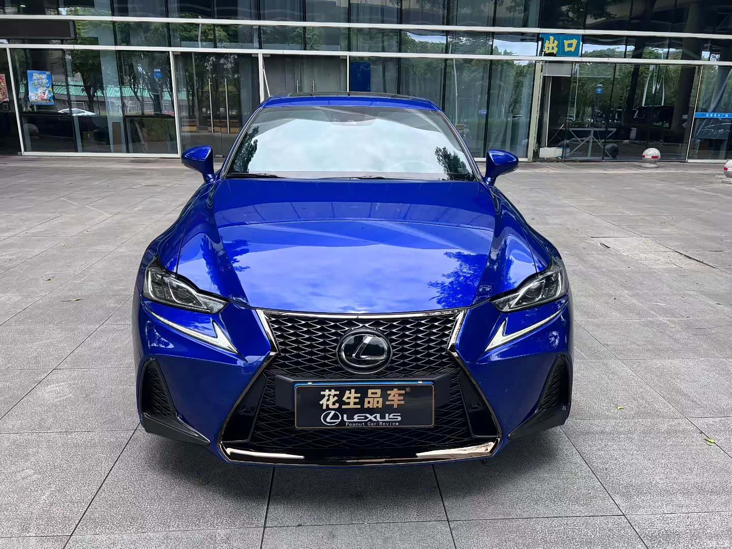 Lexus IS, 2019 2