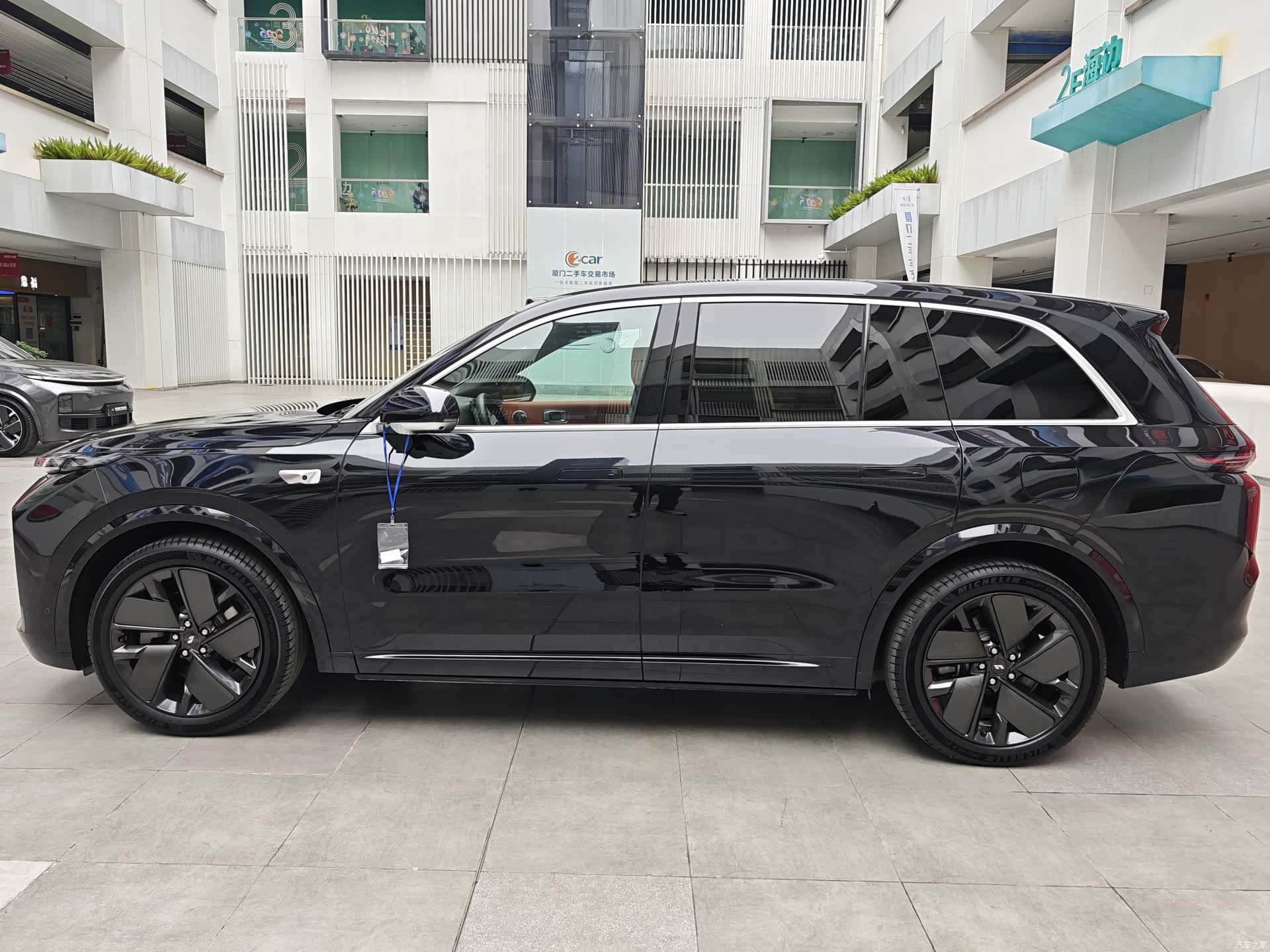 Li Auto L8, 2025 все фото