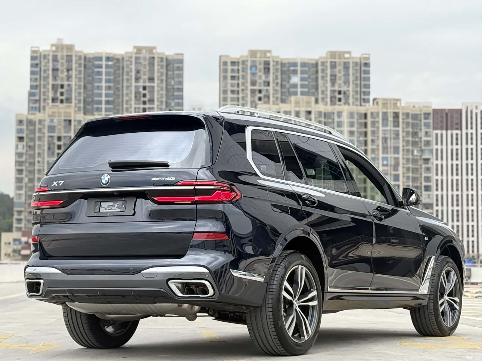 BMW X7, 2025 10
