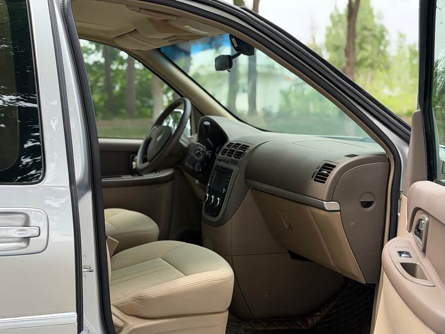 Buick GL8 2014, фото 10