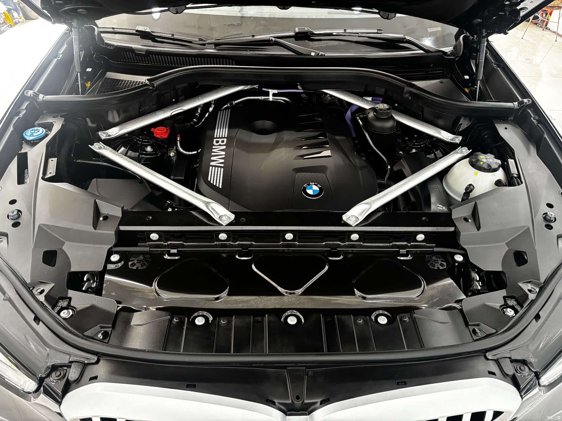 BMW X5, 2025 32