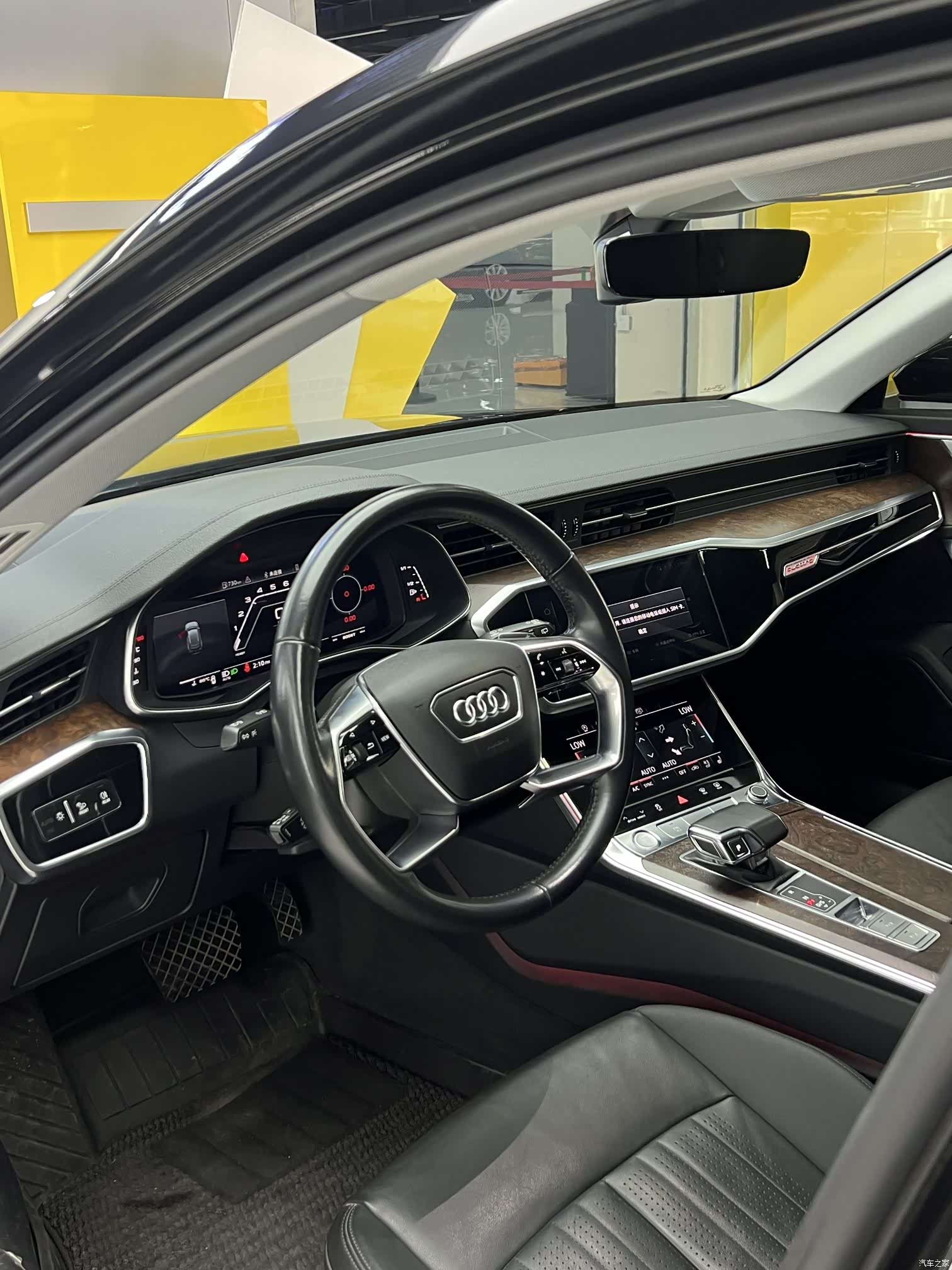 Audi A6, 2020 11