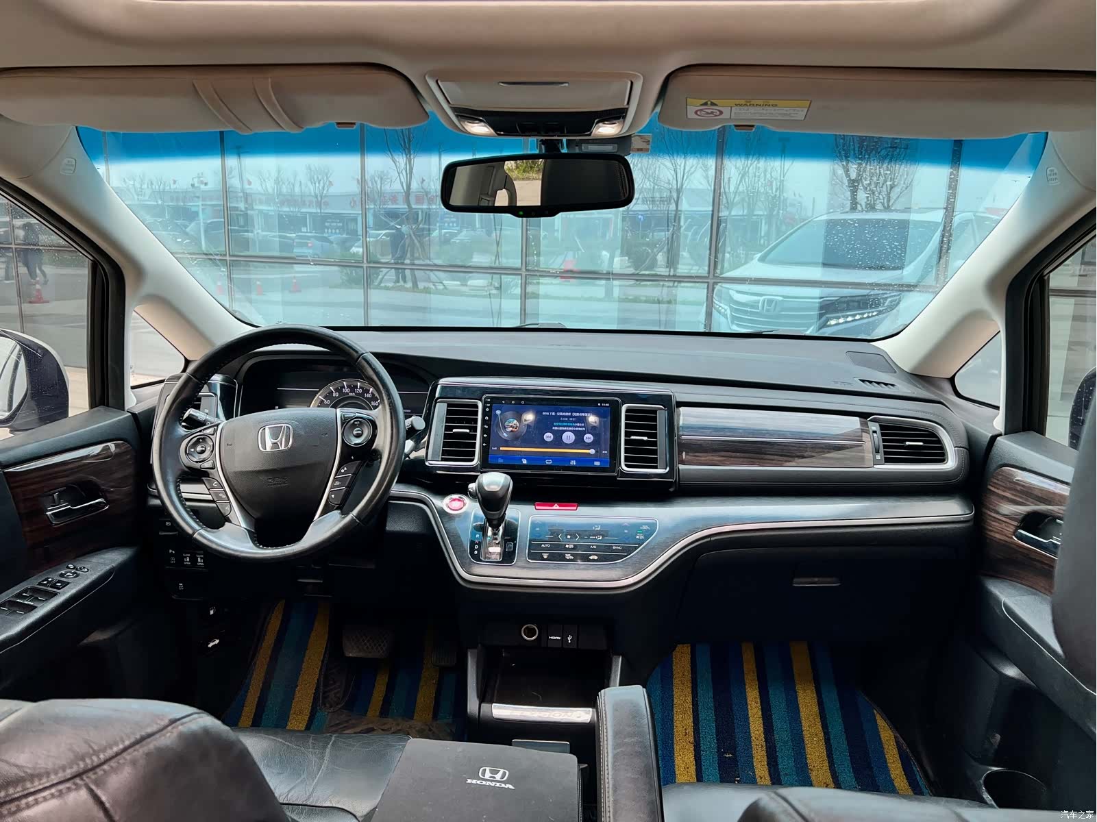Honda Elysion, 2016 8