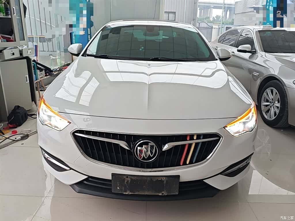 Buick Regal, 2020 3