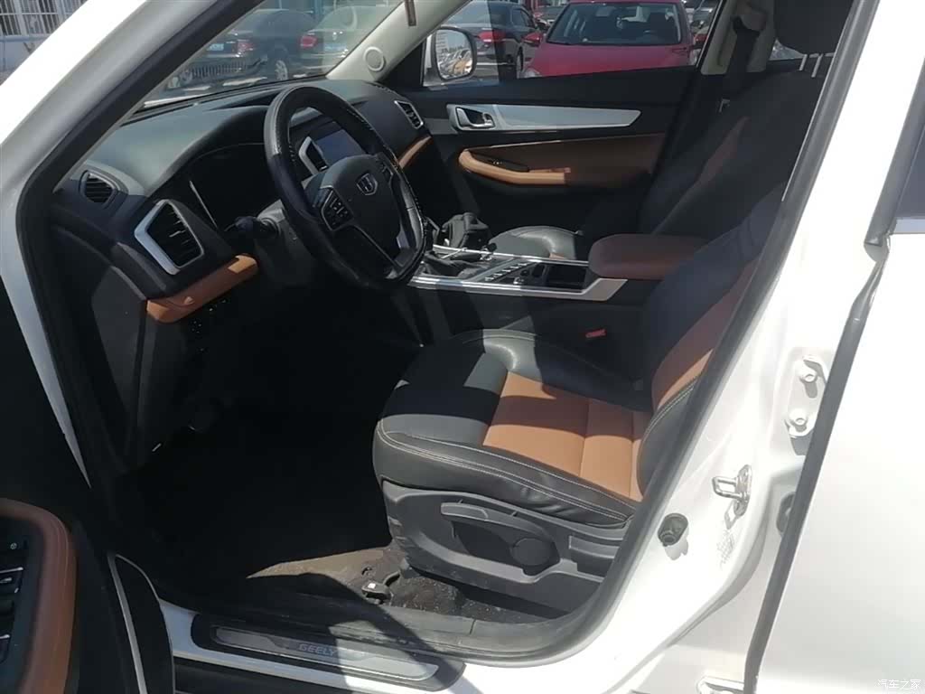 Geely X6, 2018 15