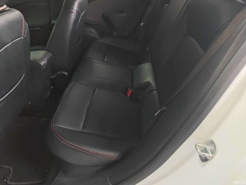 Buick Verano, 2018 17