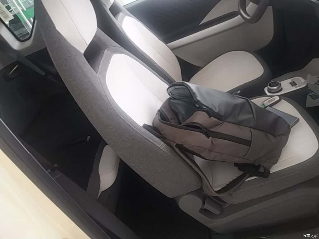Geely Panda, 2025 25