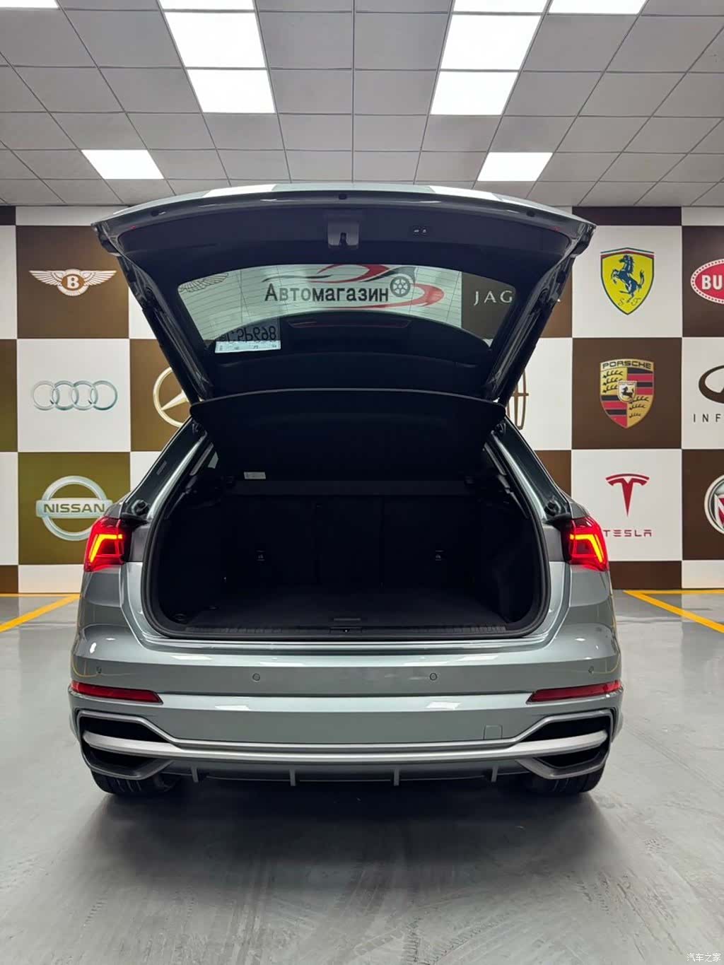 Audi Q3, 2022 16