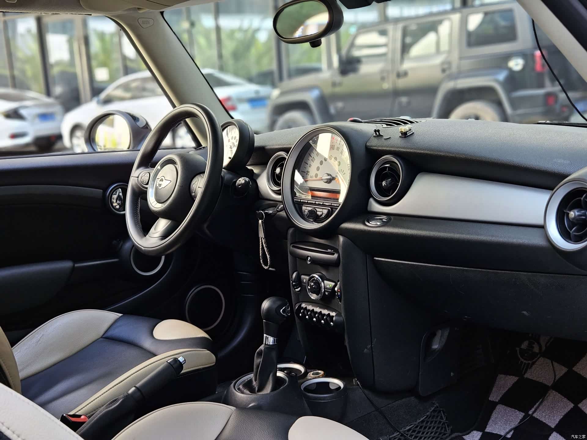 Mini Clubman, 2012 26