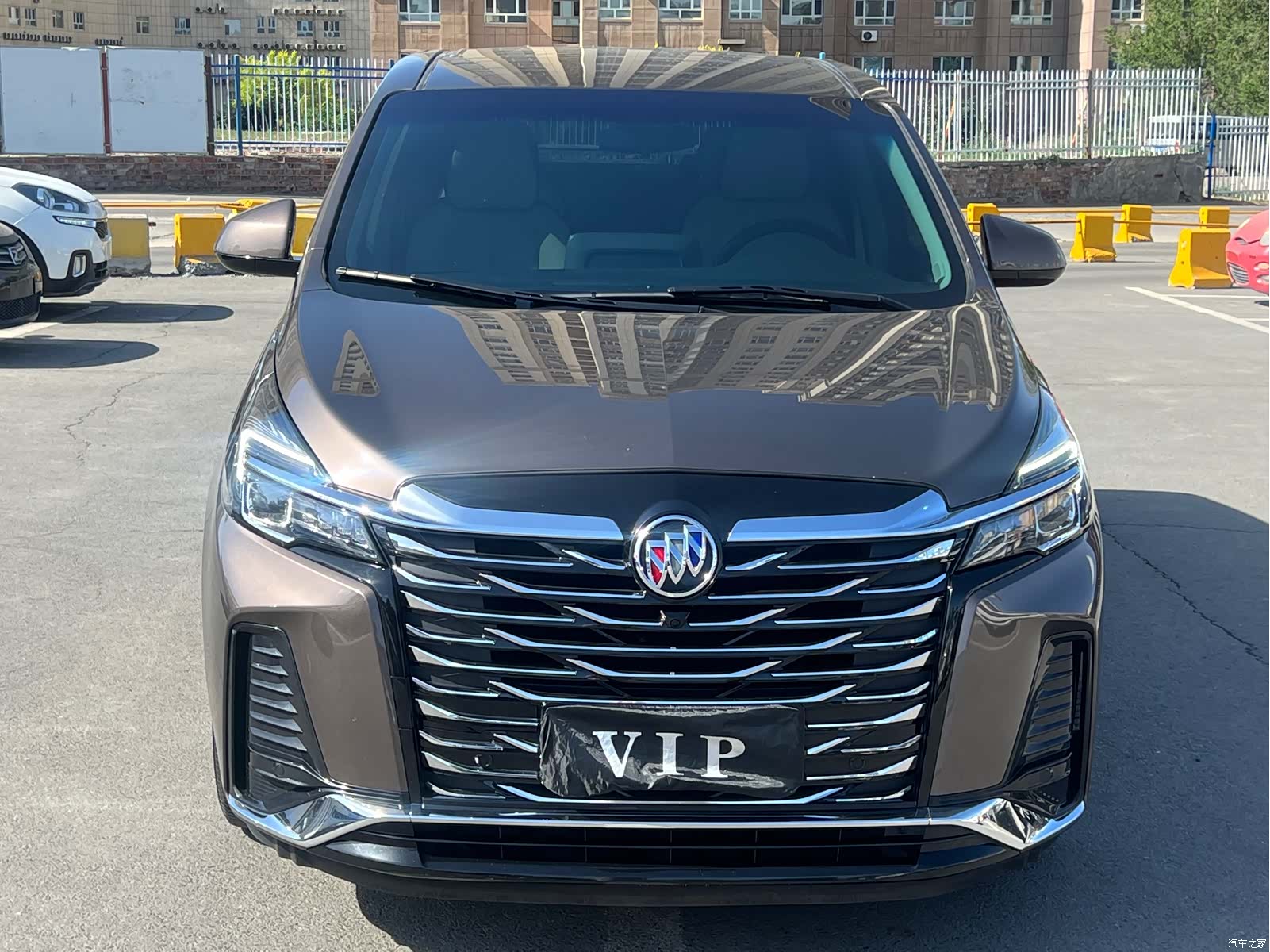 Buick GL8, 2023 2