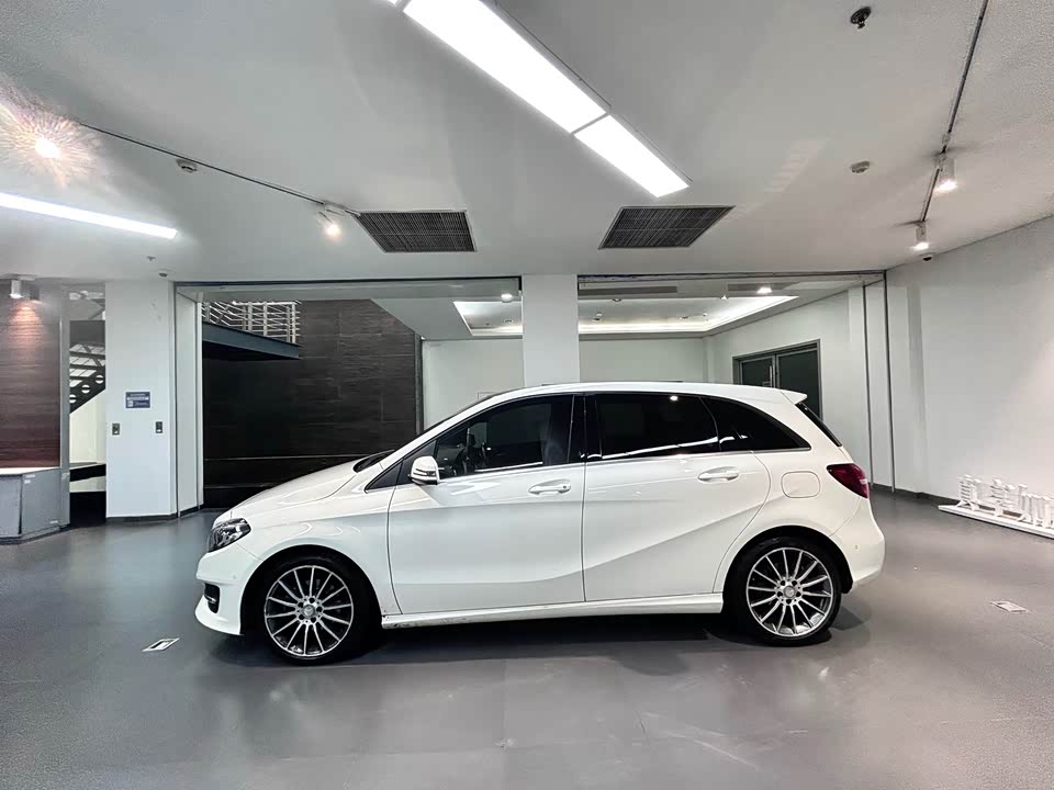 Mercedes-Benz Class B