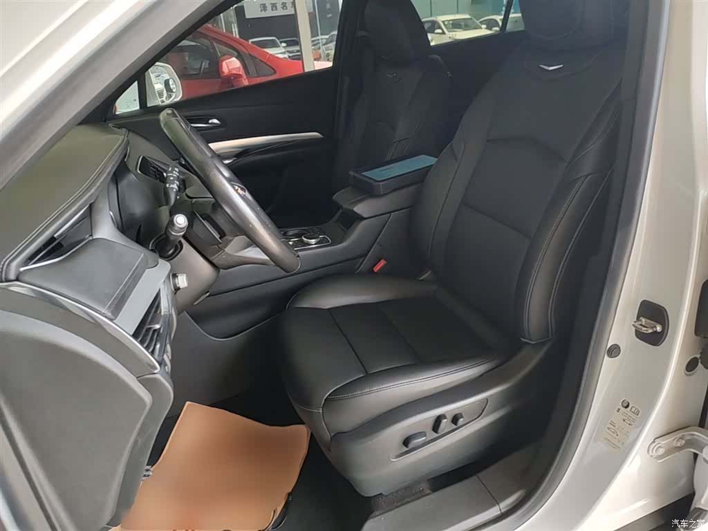 Cadillac XT4, 2018 15