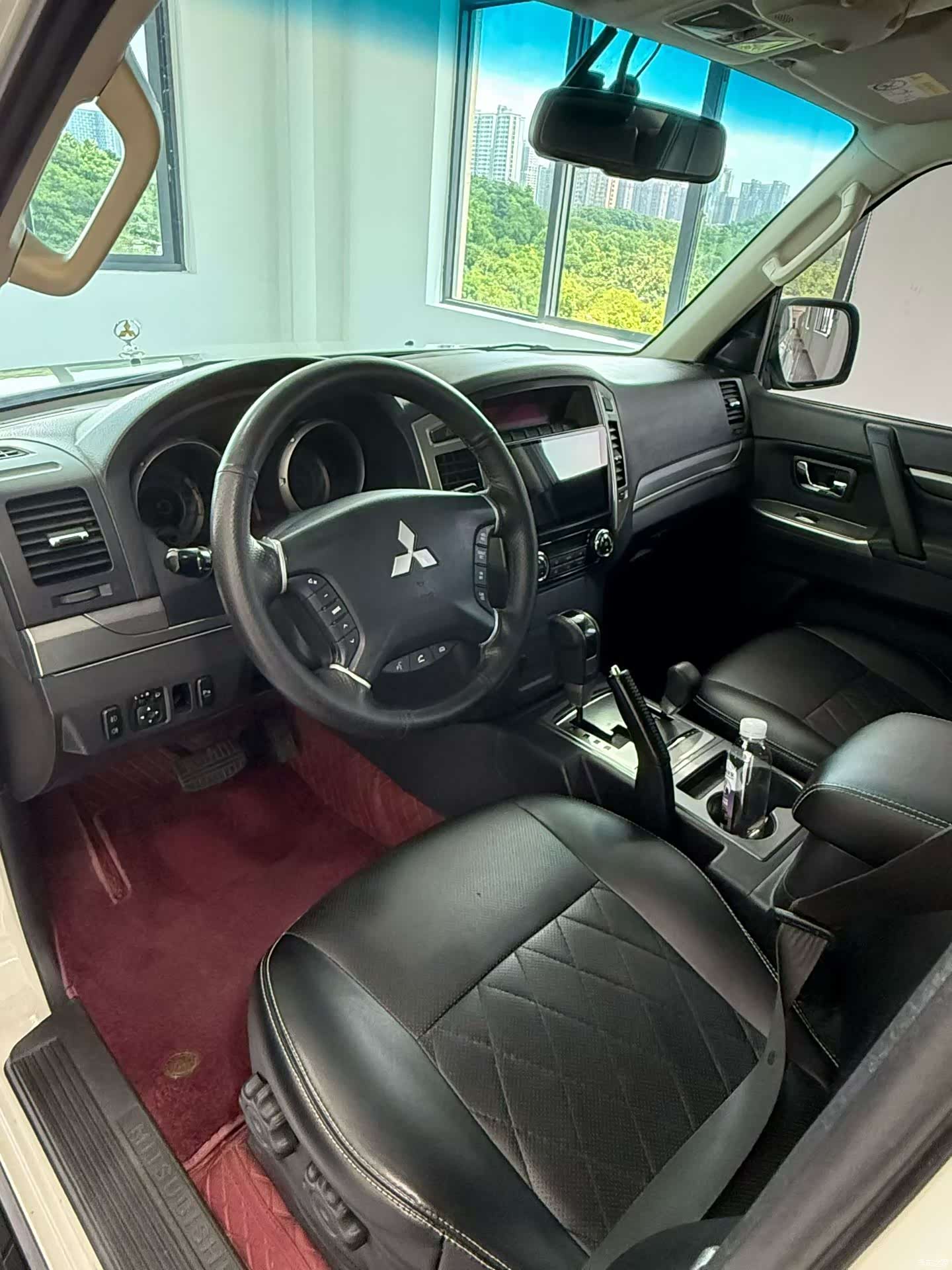 Mitsubishi Pajero, 2020 3