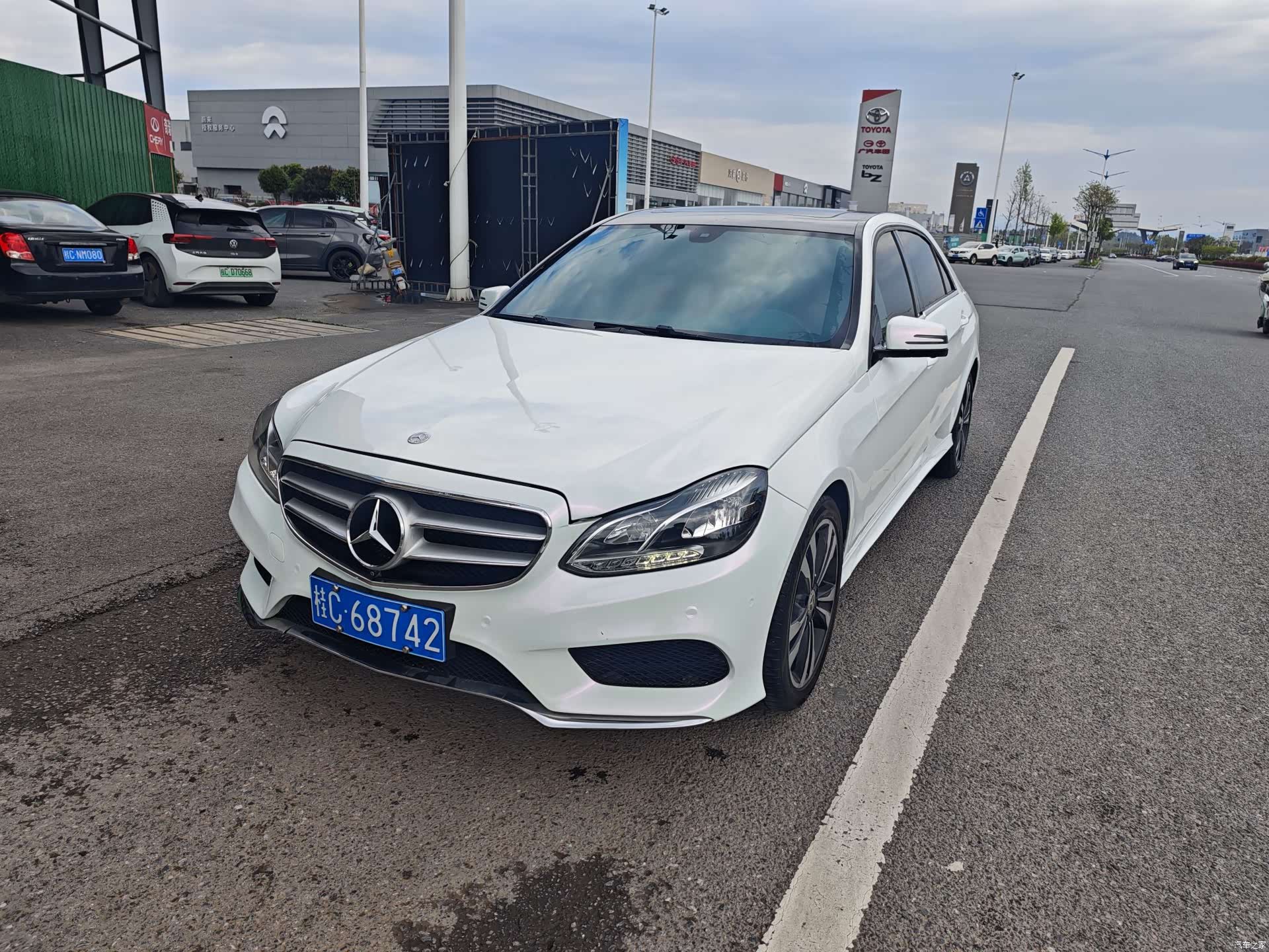 Mercedes-Benz E-Class, 2015 1