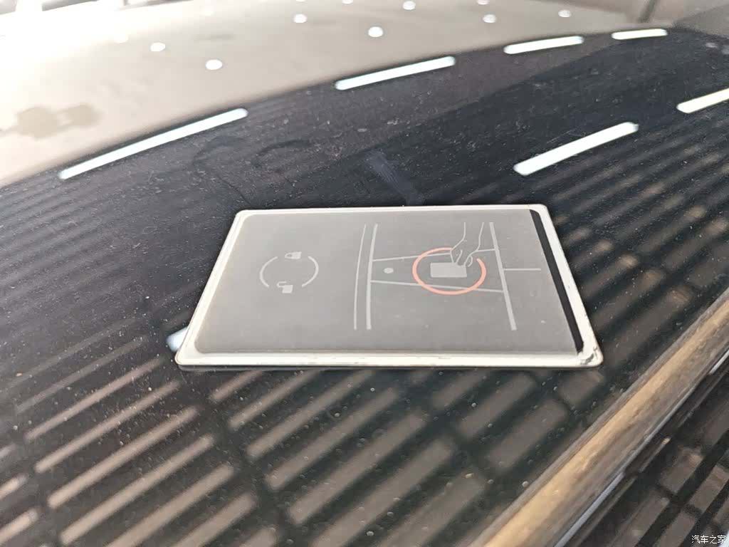 Tesla Model Y, 2021 17