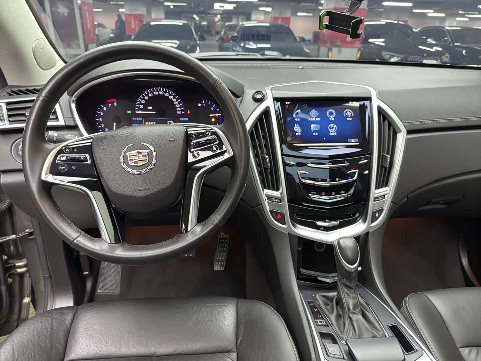 Cadillac SRX