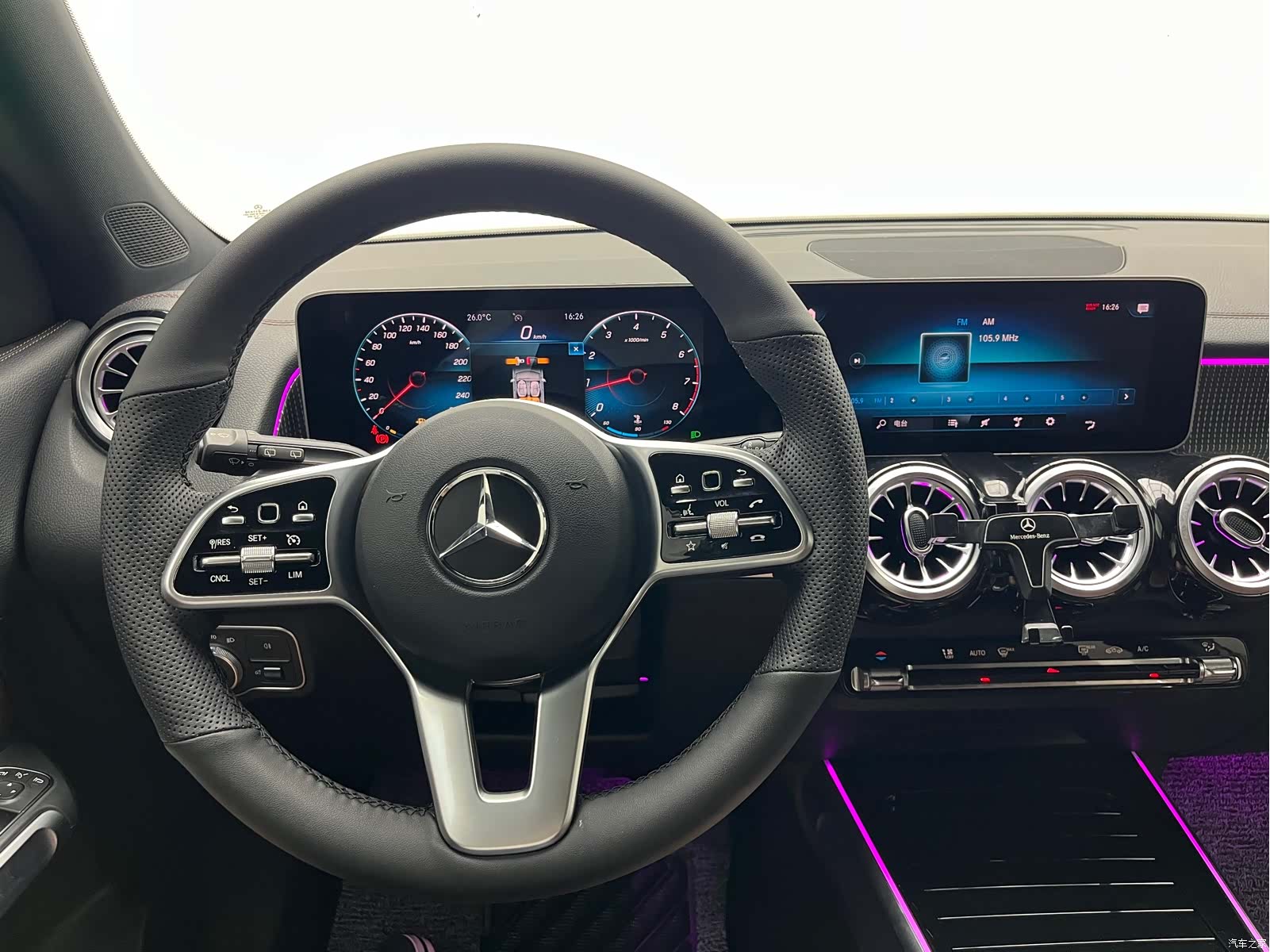 Mercedes-Benz GLB, 2020 12