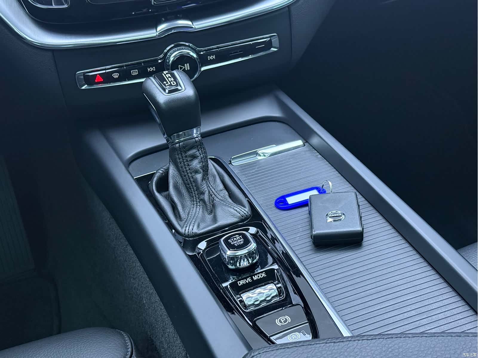 Volvo XC60, 2018 15