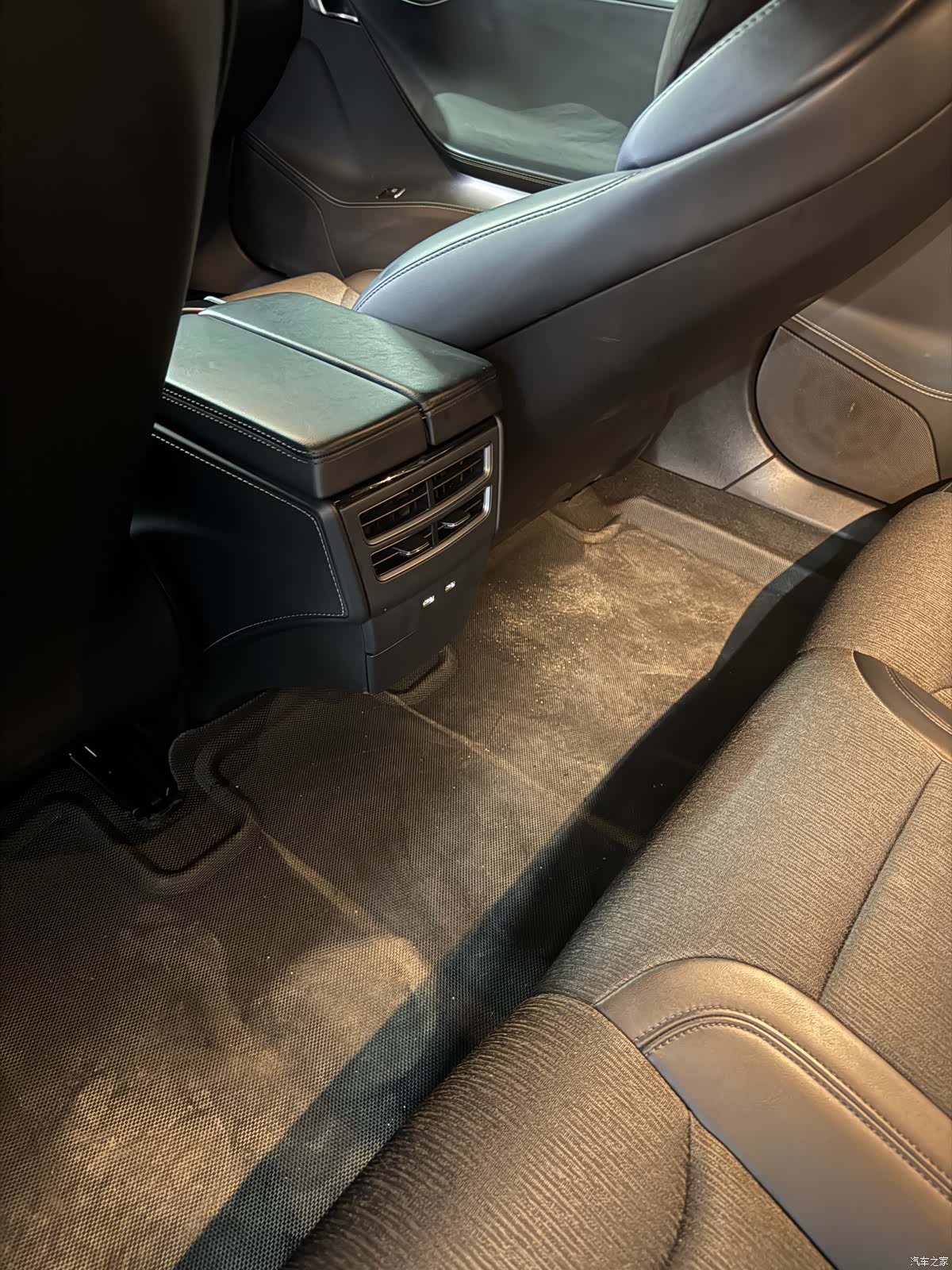 Tesla Model S, 2019 6