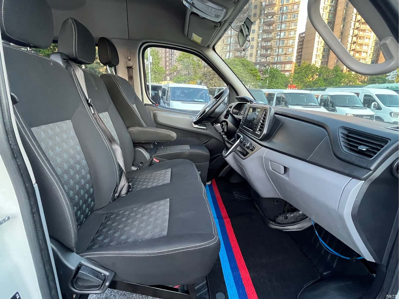 Maxus V80, 2023 10