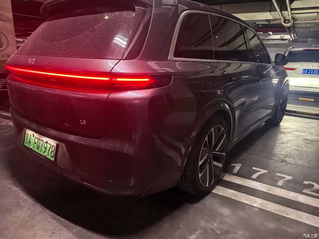 Li Auto L8, 2023 8