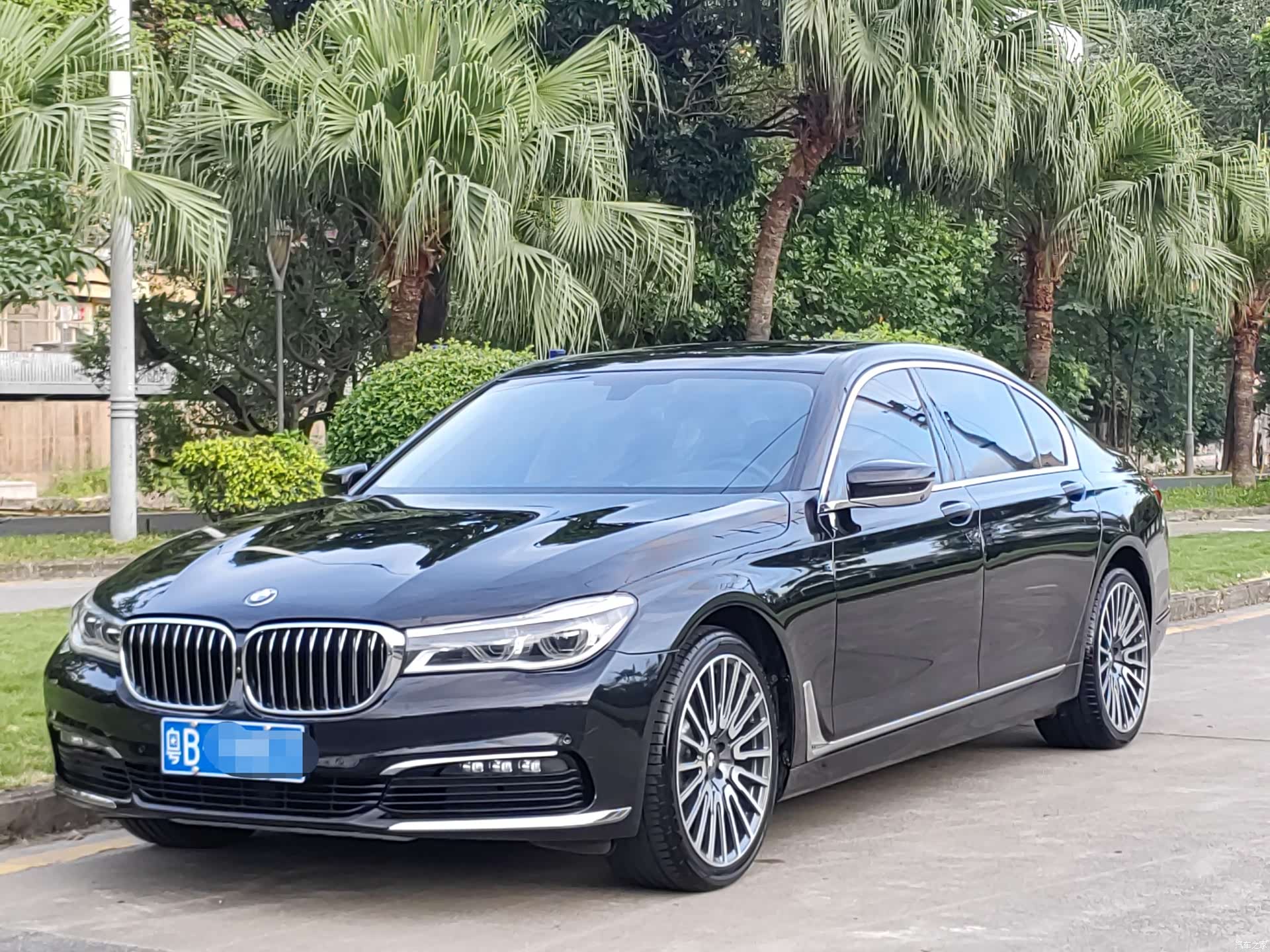 BMW 7 Series, 2017 1