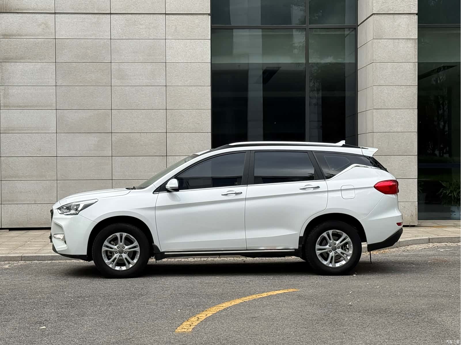 Haval M6, 2017 4