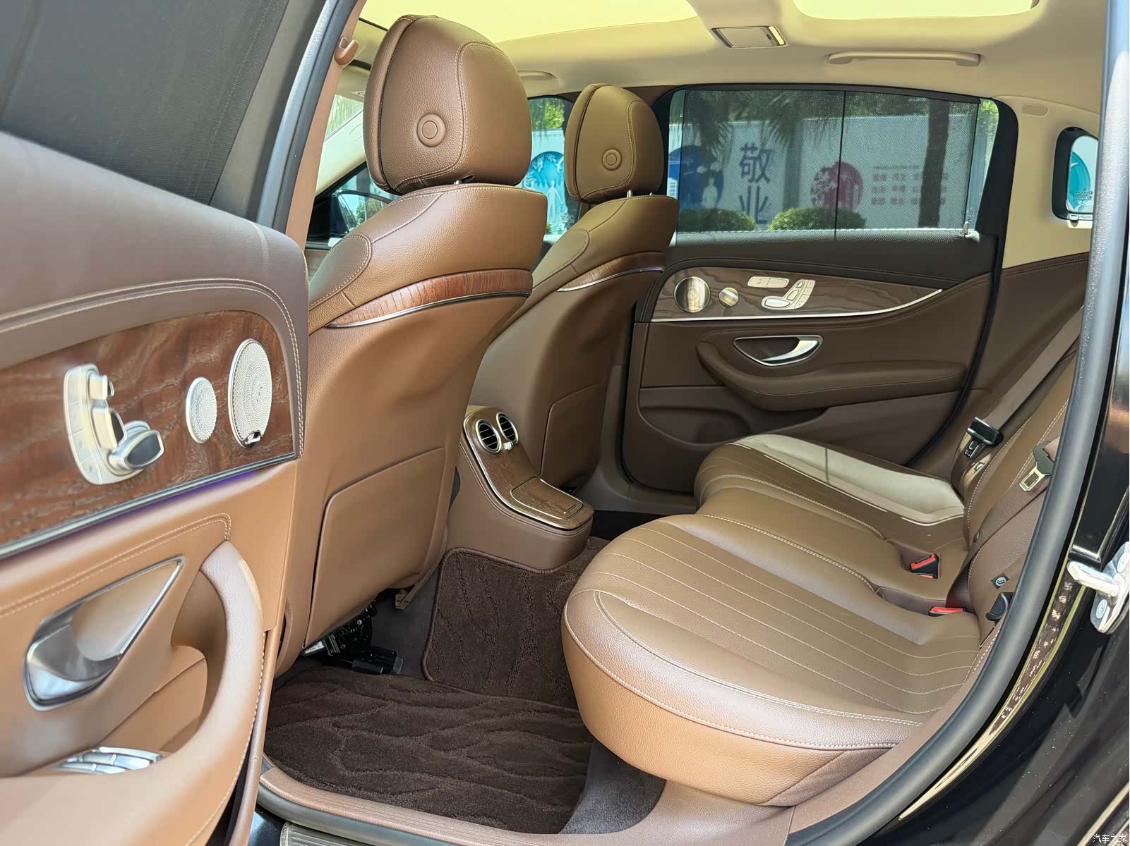 Mercedes-Benz E-Class, 2022 9