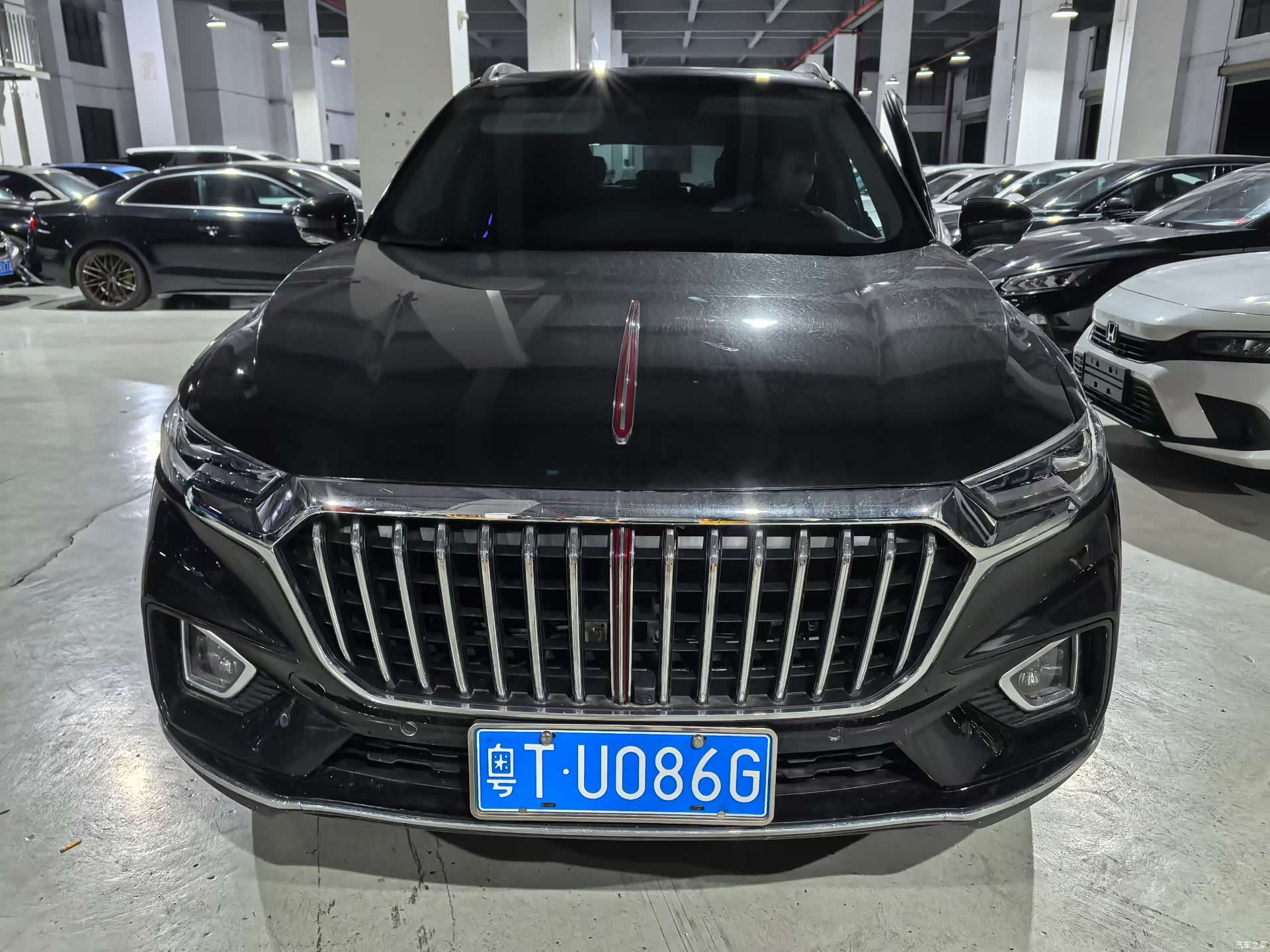 Hongqi HS5, 2019 9