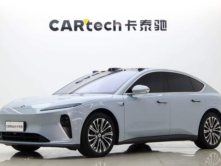 NIO ET5