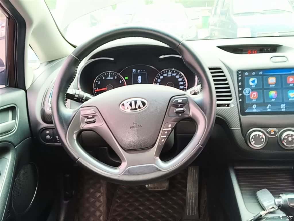 Kia K3, 2016 7