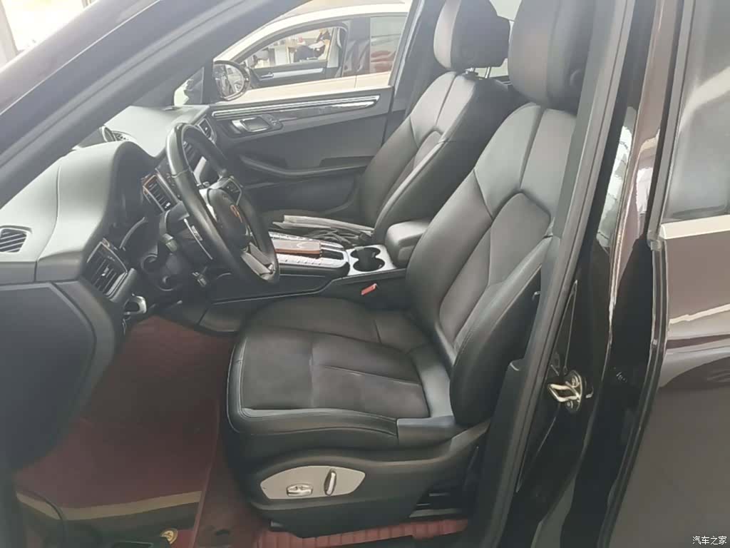 Porsche Macan, 2018 11