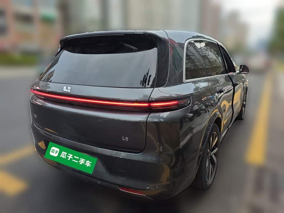 Li Auto Ideal L8