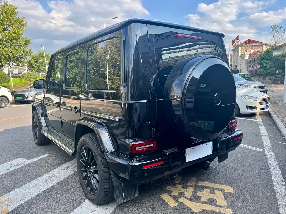 Mercedes-Benz G-class
