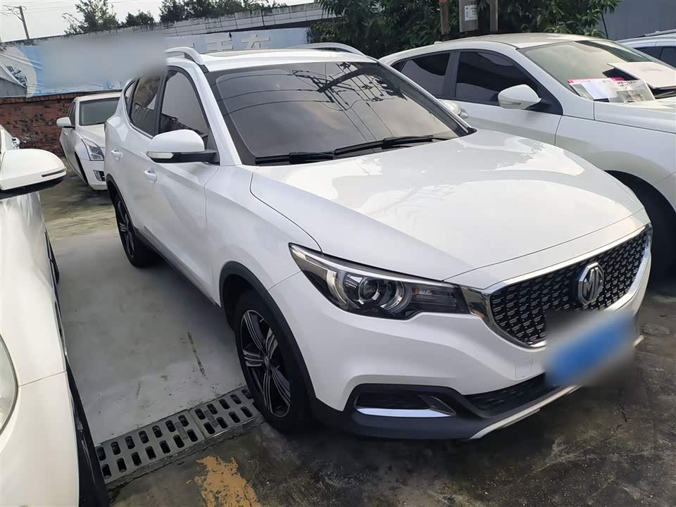 MG ZS