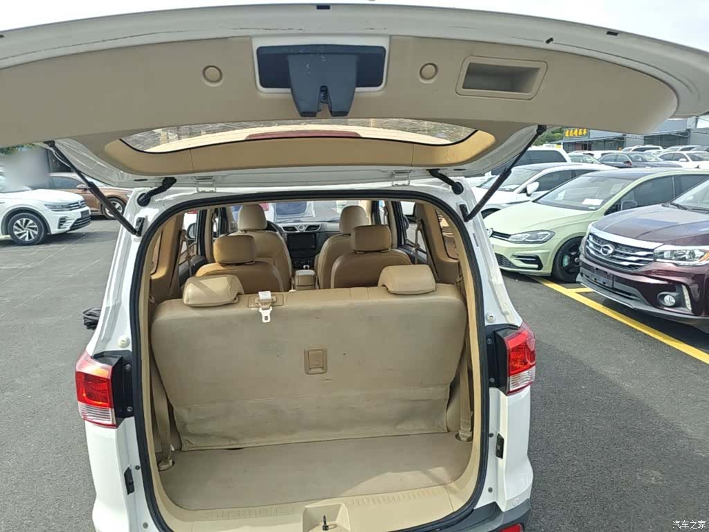 Wuling Hongguang, 2017 19