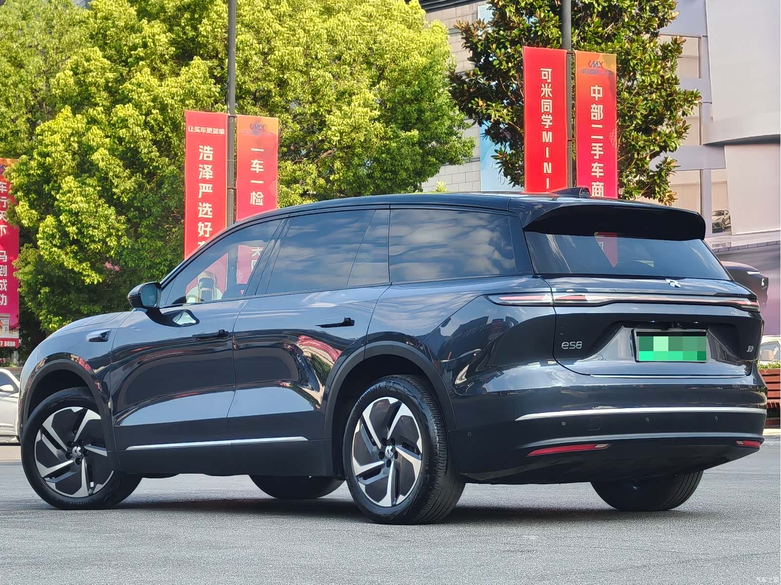 NIO ES8, 2024 9