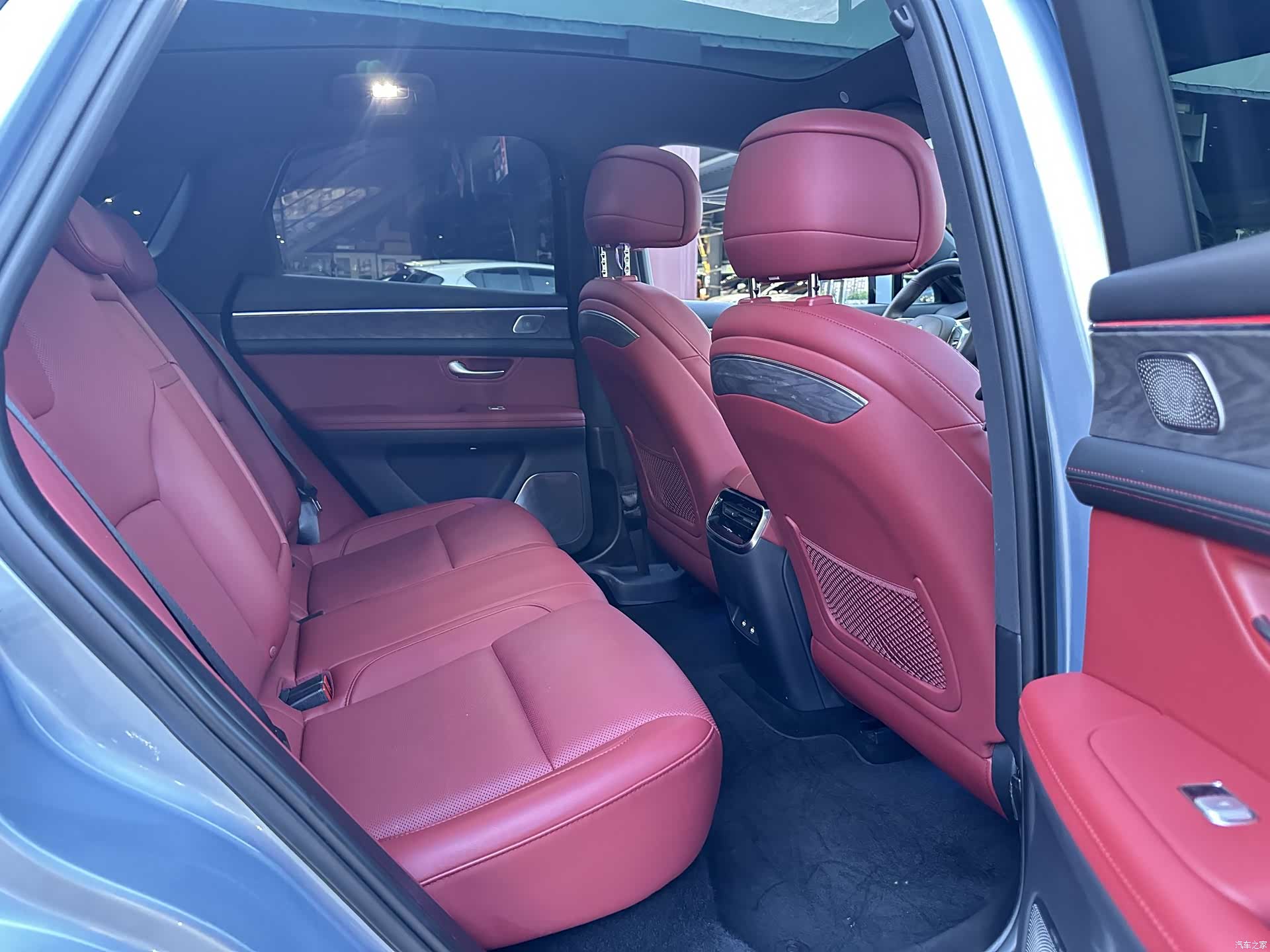 AITO M5, 2022 12