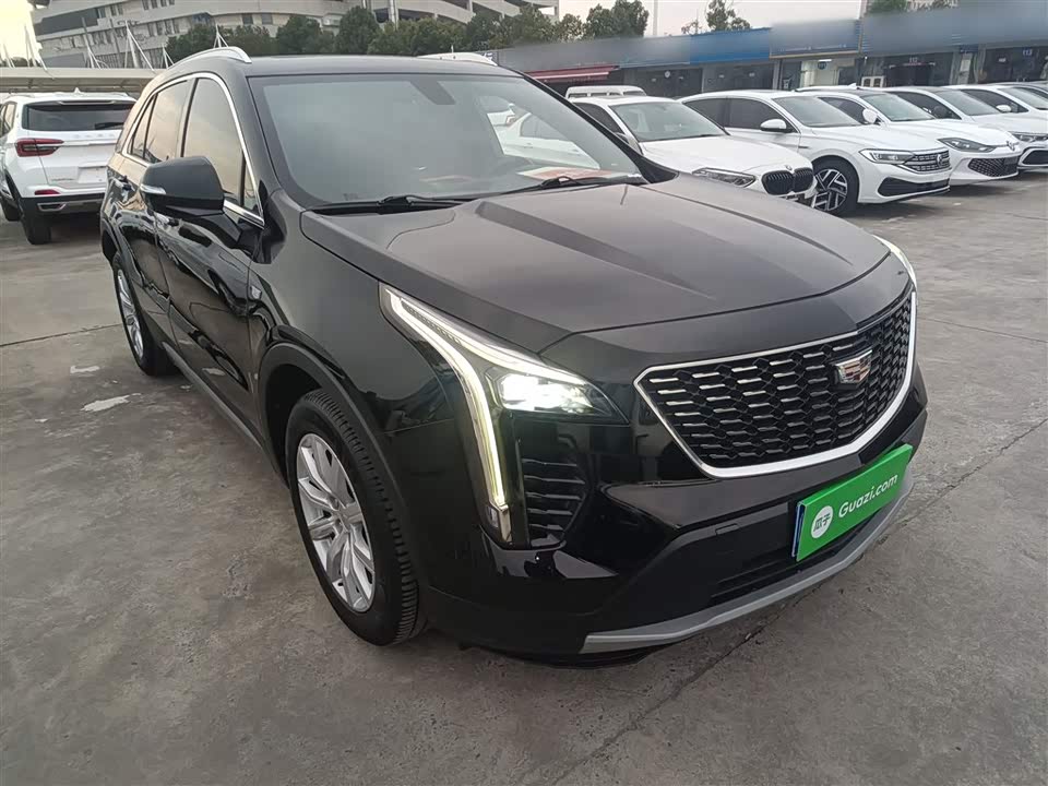 Cadillac XT4