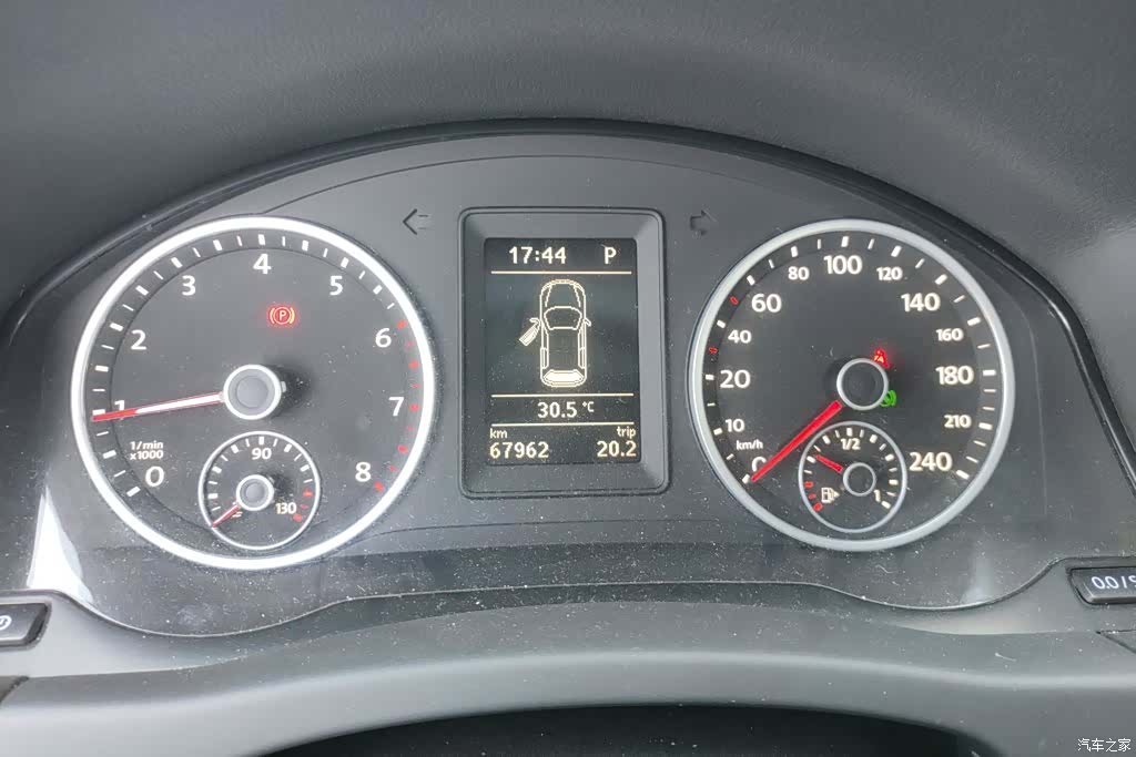 Volkswagen Tiguan, 2017 14