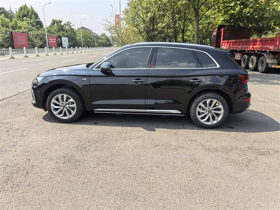 Audi Q5L Audi Q5L