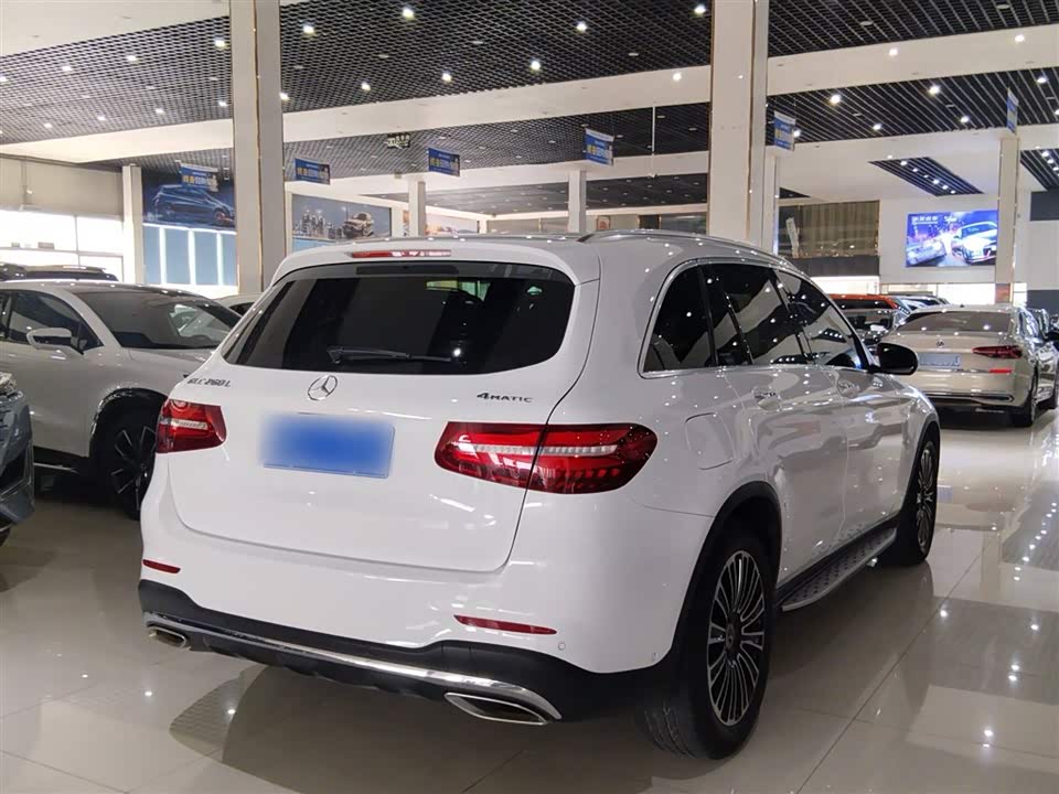 Mercedes-Benz GLC Mercedes-Benz GLC